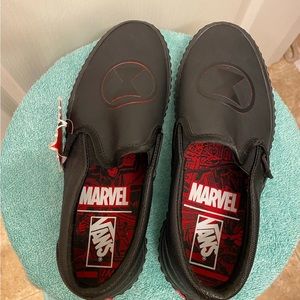Vans X Marvel Classic Slip On Black Widow Women’s 8.5 Black Red